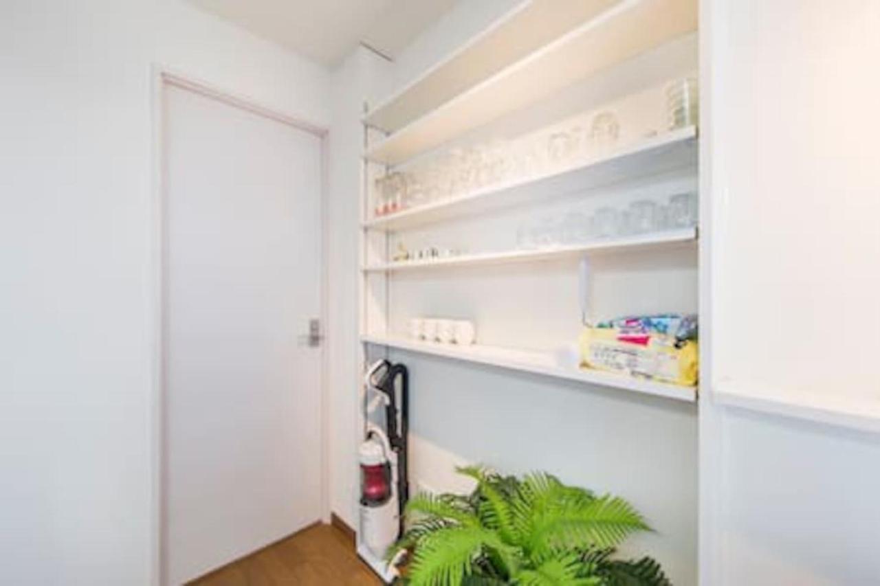 Sengoku Eki-Mae Bldg 401 Apartment Токио Екстериор снимка